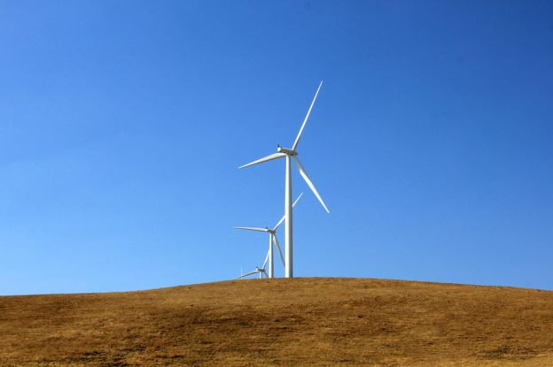 wind-turbine-937716_960_720